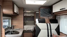Sicht vorne-hinten Weinsberg CaraCompact 600 MF EDITION [Pepper] *2025*TV*Media*Fahrradtr.*