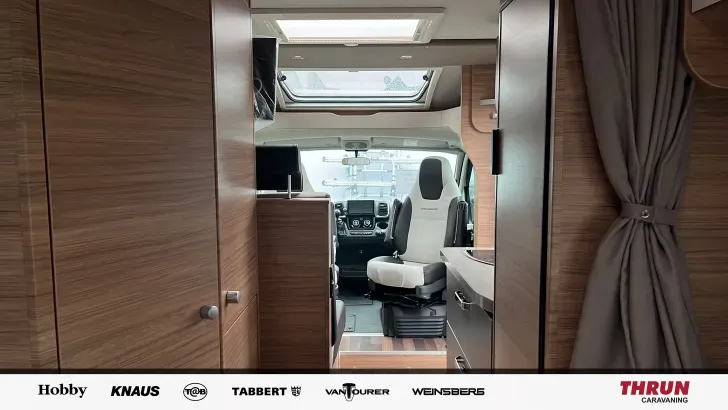 Sicht vorne-hinten Weinsberg CaraCompact 600 MF EDITION [Pepper] *2025*TV*Media*Fahrradtr.*