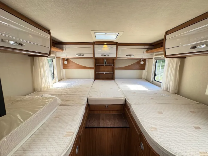 Fahrzeugbild Hymer Tramp CL 678 Golden Limited Solar*SAT*Markise #15