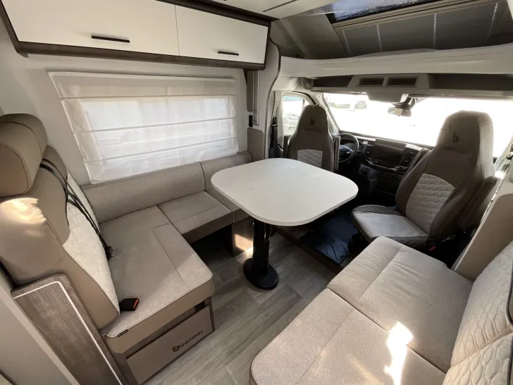 Fahrzeugbild Tessoro 444 BENIMAR WOCHEN Northautokapp,Modell2026,Solar/Winterpaket #5