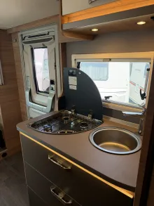 Fahrzeugbild Weinsberg CaraSuite 650 MEG EDITION [SPICY] #8