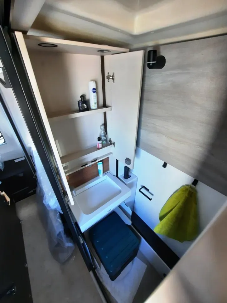 Fahrzeugbild Bürstner Habiton HMX 6.0 Verfüg./Sparen Sie 9.165,- € #17