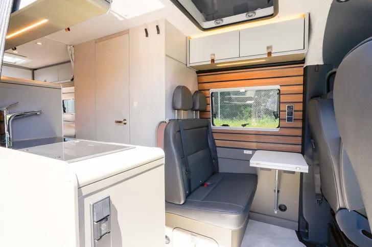 Fahrzeugbild Hymer Grand Canyon S 700 **PREISVORTEIL: 12.330 EURO** #6