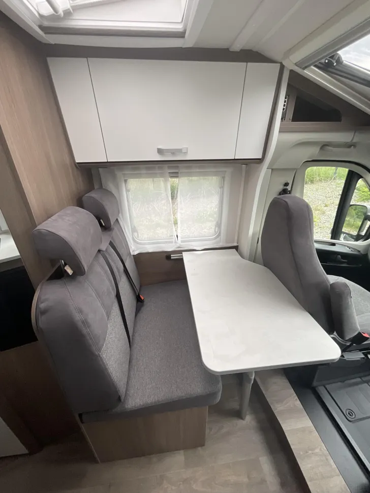 Fahrzeugbild Carado V 132 #11