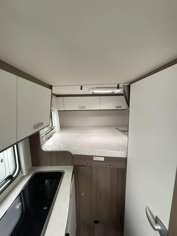 Fahrzeugbild Carado V 132 #13
