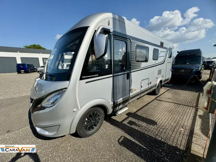 Fahrzeugbild Hymer B-Klasse MC I 600 BlackLine über 27.000 Euro Ersparnis! #19