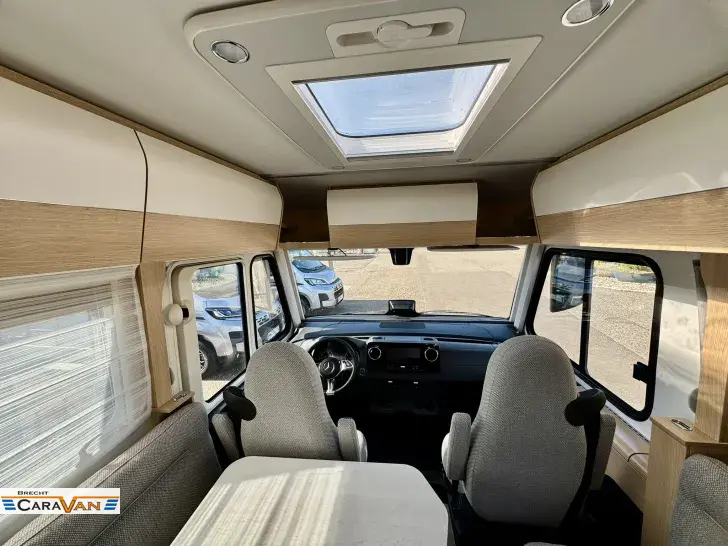 Fahrzeugbild Hymer B-Klasse MC I 600 BlackLine über 27.000 Euro Ersparnis! #4