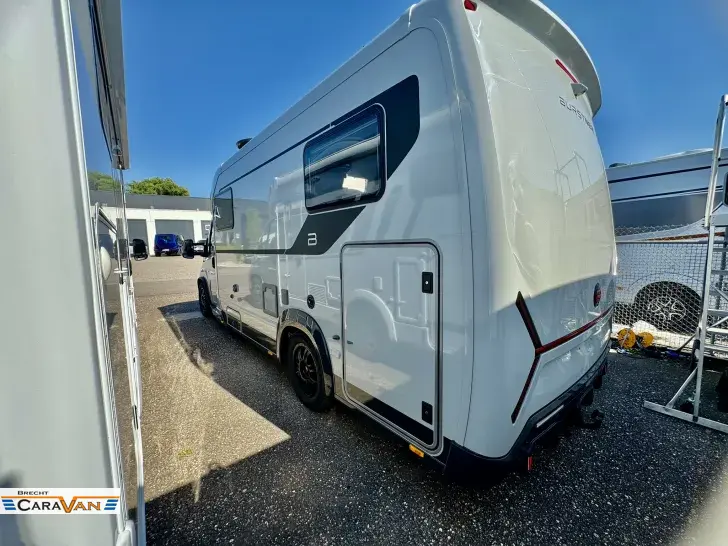 Fahrzeugbild Bürstner Signature SFT 7.0 ALDE/Hubstützen/Solar/180PS #28