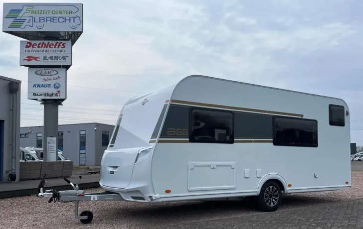 Fahrzeugbild Bürstner B66 480 TK Verfüg./Sparen Sie 3.630,- € #1