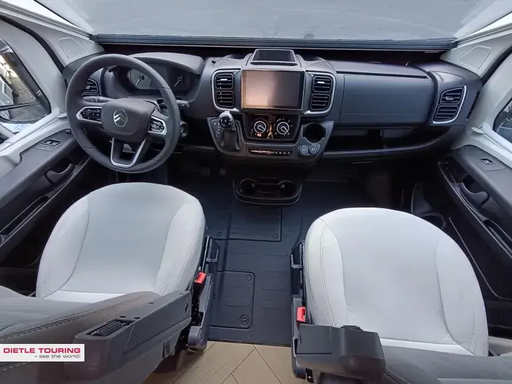 Fahrzeugbild Challenger Van Cosy Edition V217 #5