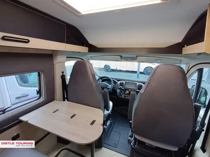 Fahrzeugbild Challenger Van Cosy Edition V217 #7