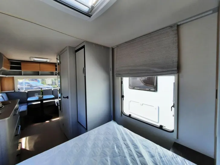 Fahrzeugbild Bürstner B66 485 TS Verfüg./Sparen Sie 3.740,- € #18
