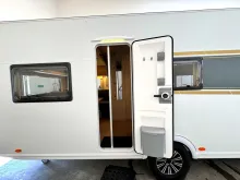 Fahrzeugbild Bürstner B66 520 TL Plus DUSCHE|EINZELBETTEN|PLATZ FÜR 6 #4