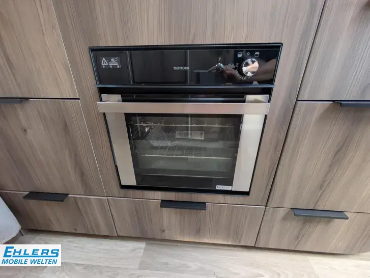 Fahrzeugbild Kabe Smaragd 520 XL KS 2000kg/Backofen/Citty-Wasseranschluss/Duo Control #10
