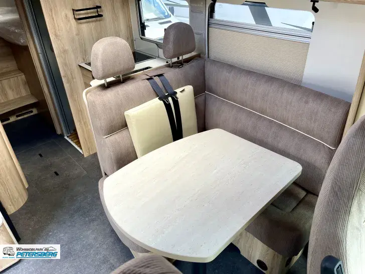 Fahrzeugbild Eura Mobil Profila T 720 EB Mondial Edition Edition 101 5 Jahre Garantie #7