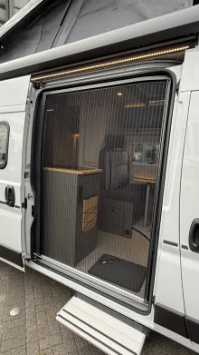 Fahrzeugbild Hymer Camper Van Redwood 601 Trail Markteinführung #3