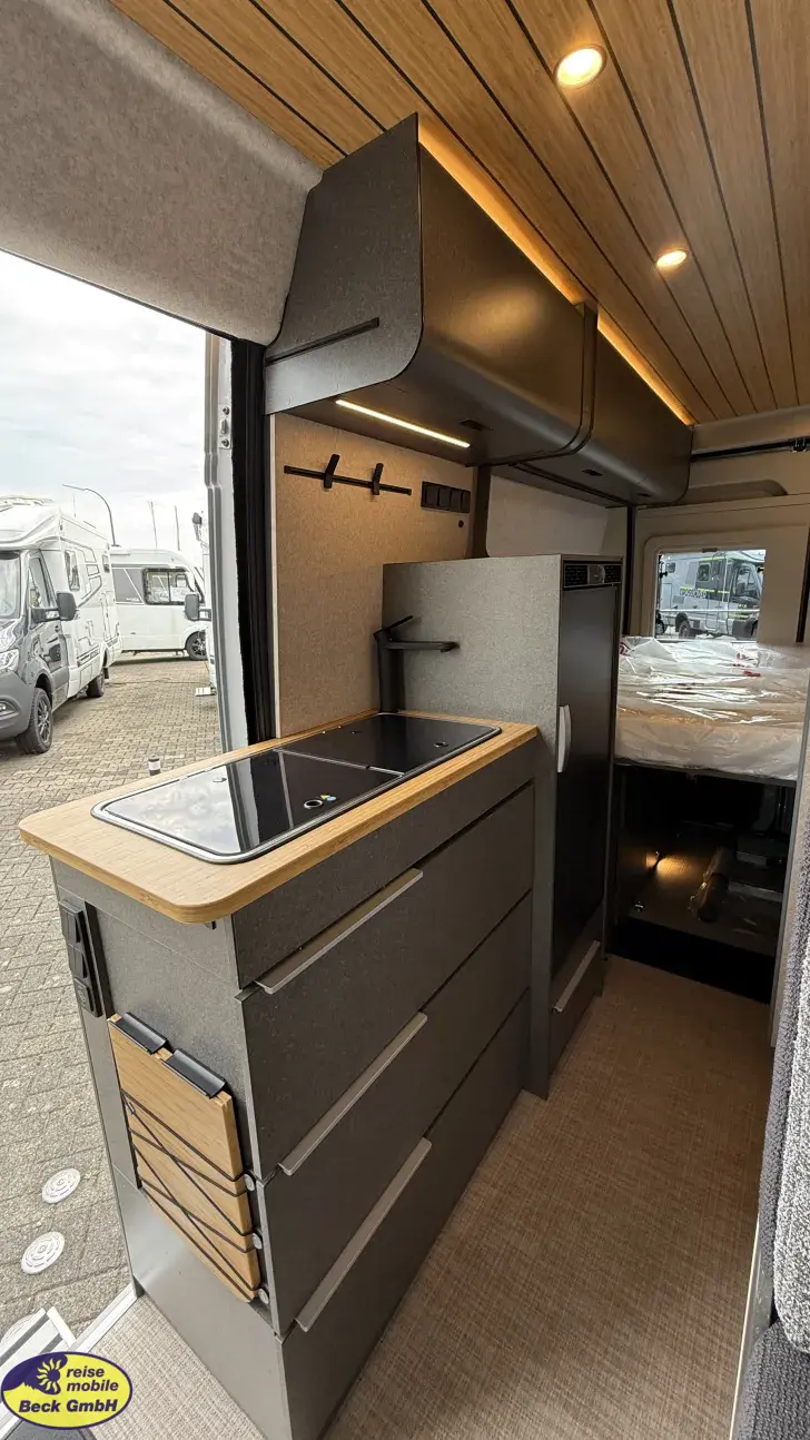Fahrzeugbild Hymer Camper Van Redwood 601 Trail Markteinführung #15