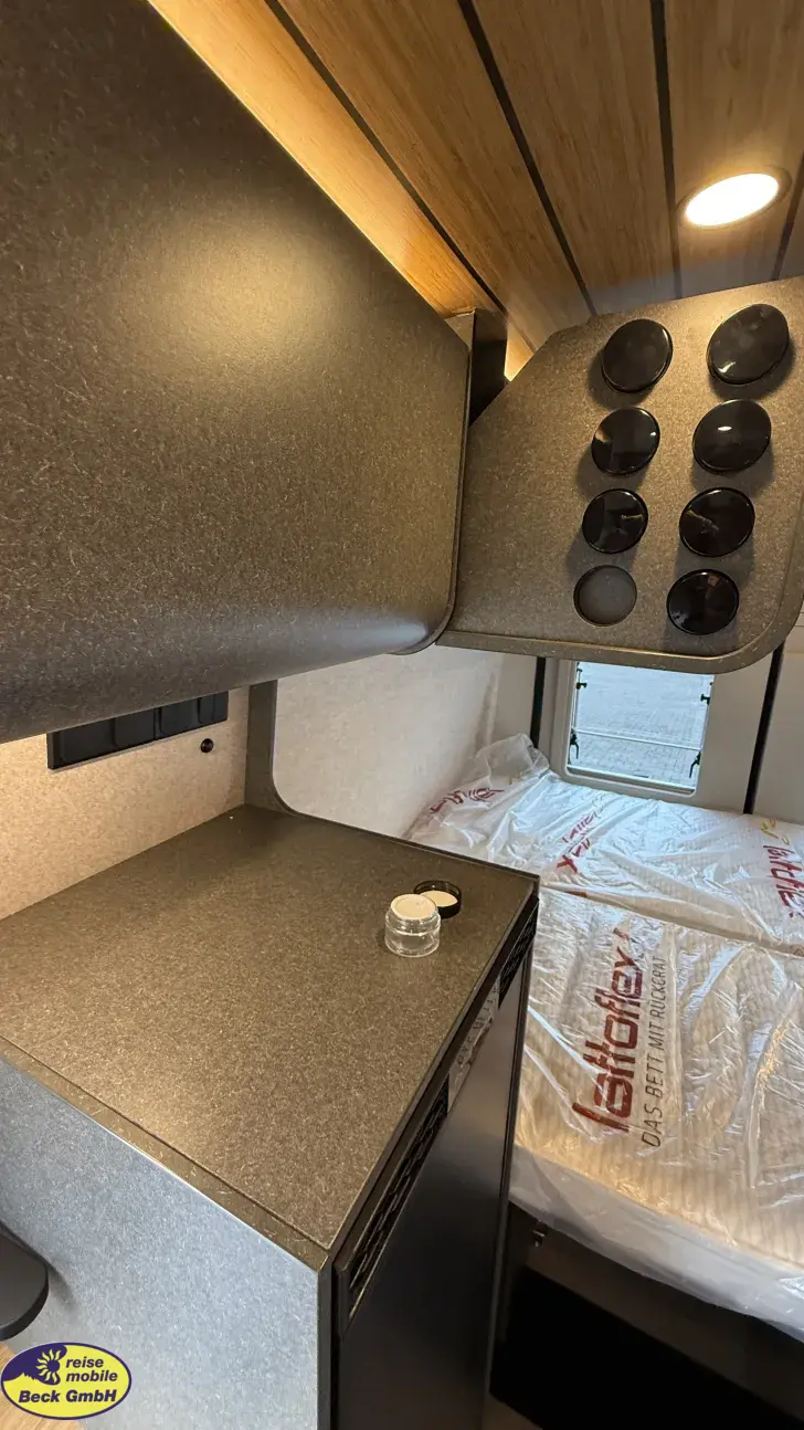 Fahrzeugbild Hymer Camper Van Redwood 601 Trail Markteinführung #16