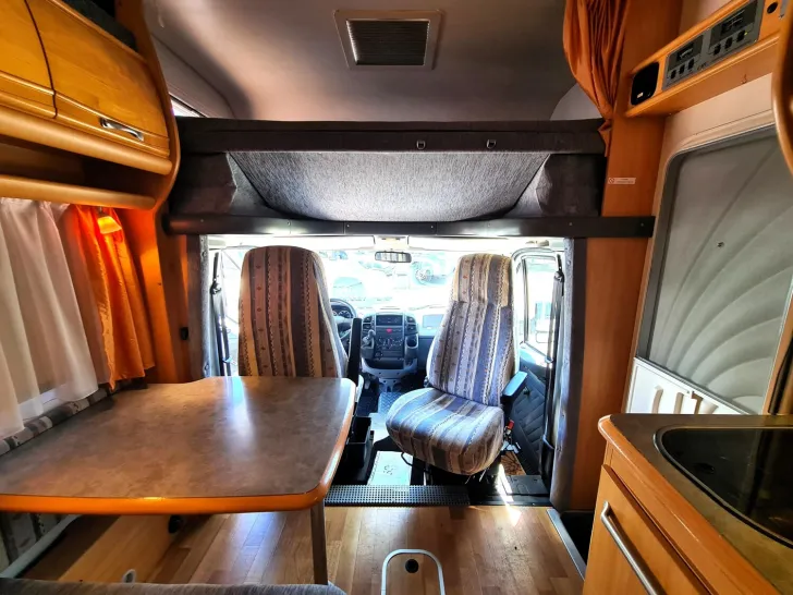 Fahrzeugbild LMC Liberty 640 G *Fußboden-Heiz.*Luftfahrw.*Solar* #13