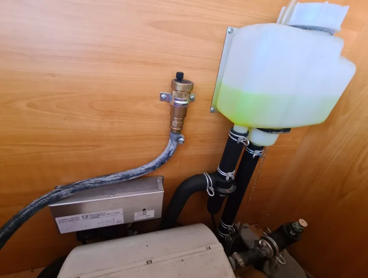 Fahrzeugbild LMC Liberty 640 G *Fußboden-Heiz.*Luftfahrw.*Solar* #33