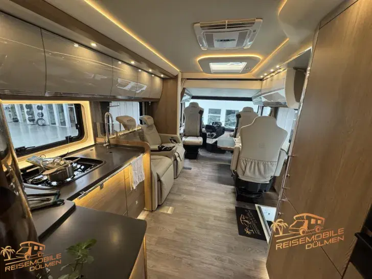 Fahrzeugbild Morelo Grand Empire 98 LSO #19