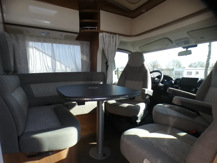 Fahrzeugbild Carthago C1-tourer T 143 KB-LE comfort 4.2t Sat,TV , #9