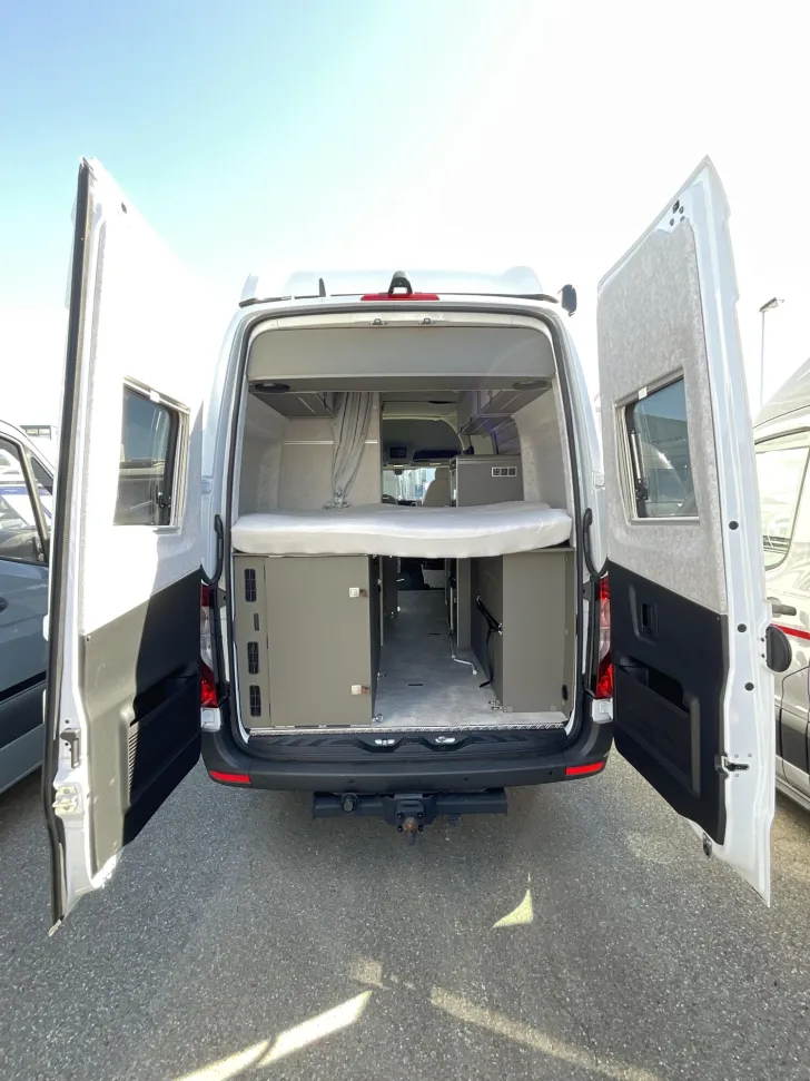 Fahrzeugbild Hymer Grand Canyon S 600 Schlafdach, Premium Paket, #6