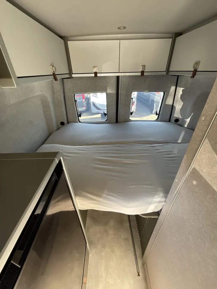 Fahrzeugbild Hymer Grand Canyon S 600 Schlafdach, Premium Paket, #11