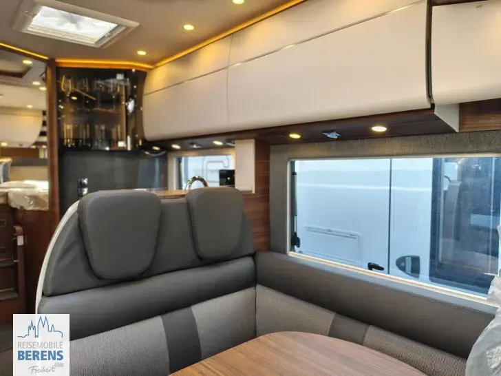 Fahrzeugbild Carthago chic c-line I 4.9 LE Mercedes #6