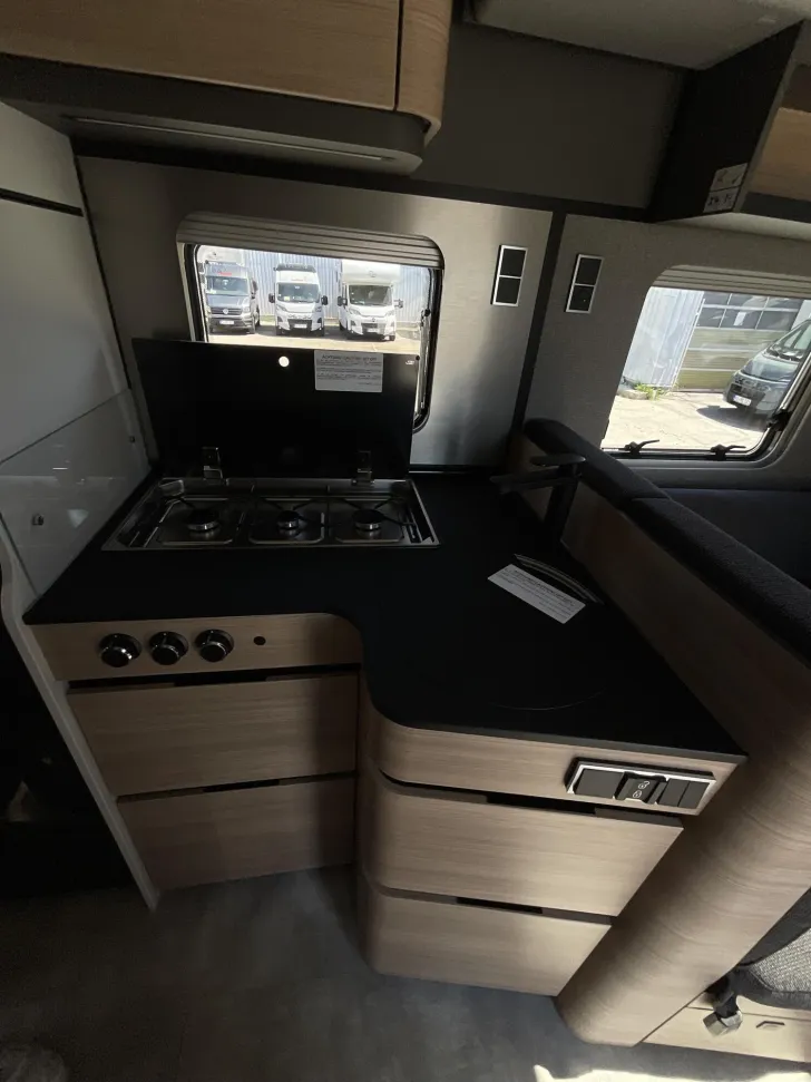 Fahrzeugbild Hymer B-Klasse MC T 600 Hubbett, Dachklima, Facelift #10