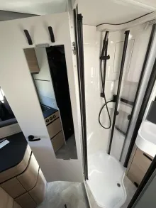 Fahrzeugbild Hymer B-Klasse MC T 600 Hubbett, Dachklima, Facelift #11