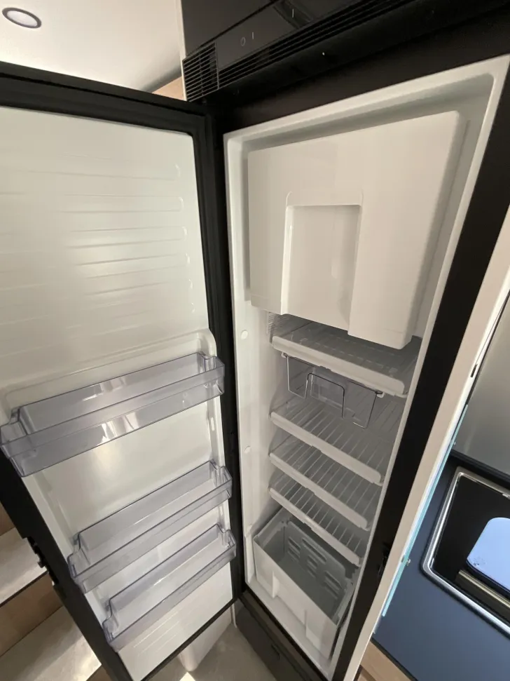 Fahrzeugbild Hymer B-Klasse MC T 600 Hubbett, Dachklima, Facelift #13