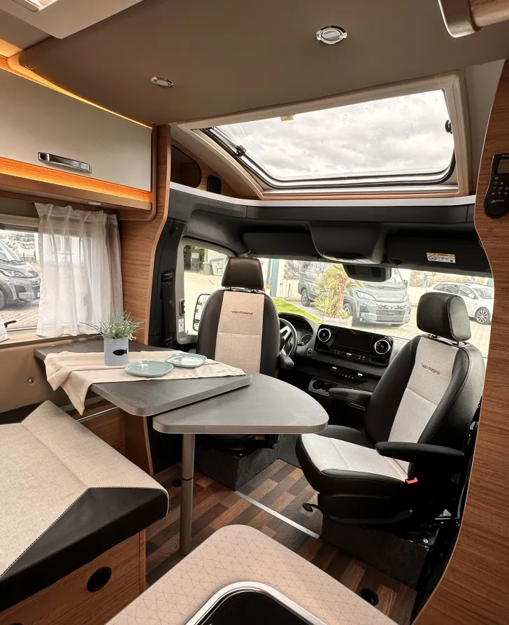 Fahrzeugbild Weinsberg CaraCompact 640 MEG EDITION [PEPPER] Licht & Sicht-Paket ,Automatik #8