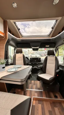 Fahrzeugbild Weinsberg CaraCompact 640 MEG EDITION [PEPPER] Licht & Sicht-Paket ,Automatik #7