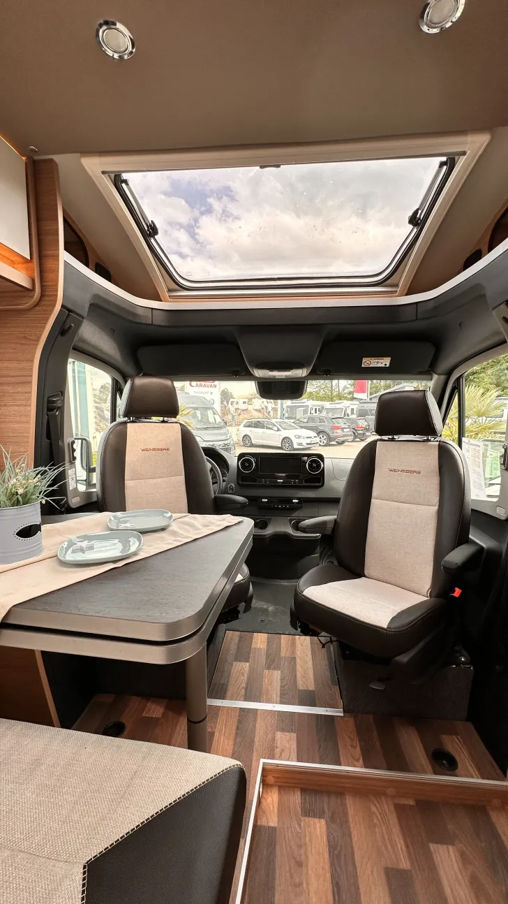 Fahrzeugbild Weinsberg CaraCompact 640 MEG EDITION [PEPPER] Licht & Sicht-Paket ,Automatik #7