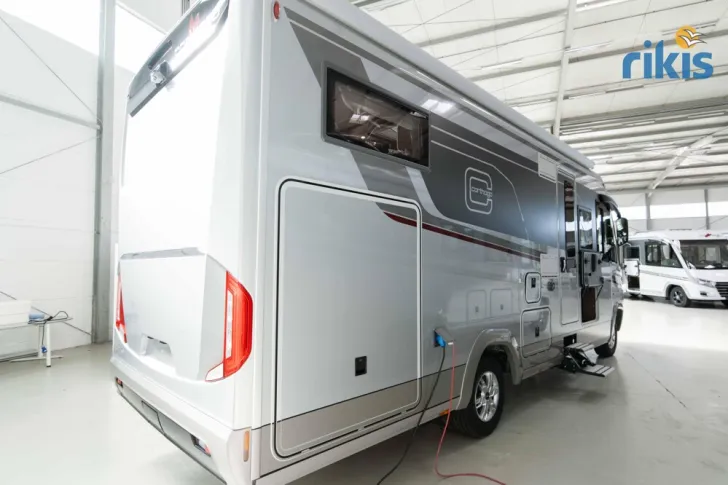 Fahrzeugbild Carthago chic s-plus I 50 LE #6