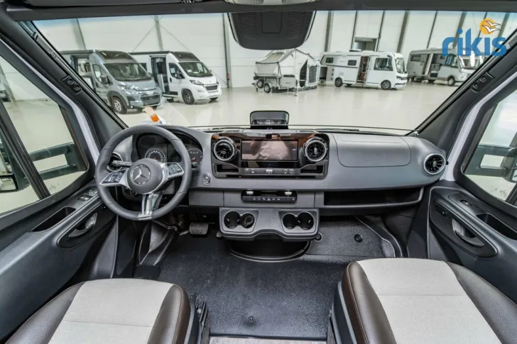 Fahrzeugbild Weinsberg CaraCompact MB EDITION PEPPER 640 MEG #13