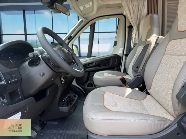 Fahrzeugbild Malibu T 450 RB LE lightweight Fiat ab 31.10.26 #10
