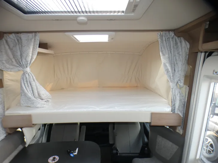 Fahrzeugbild Carthago C2-tourer I 141 KB-LE comfort 4.2t Mercedes #13