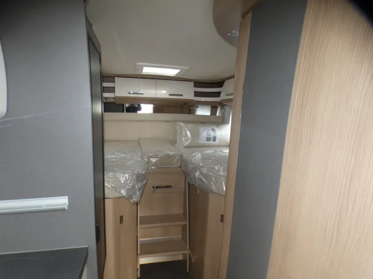 Fahrzeugbild Carthago C2-tourer I 141 KB-LE comfort 4.2t Mercedes #19