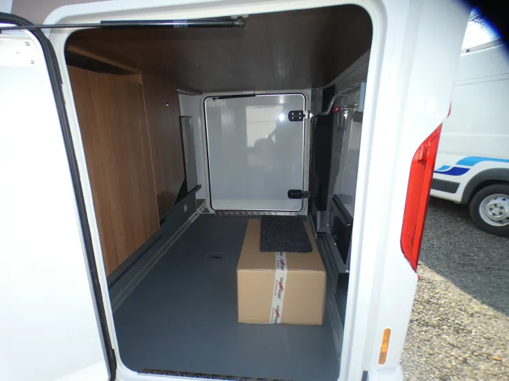 Fahrzeugbild Carthago C2-tourer I 143 KB-LE comfort 4.2t #15