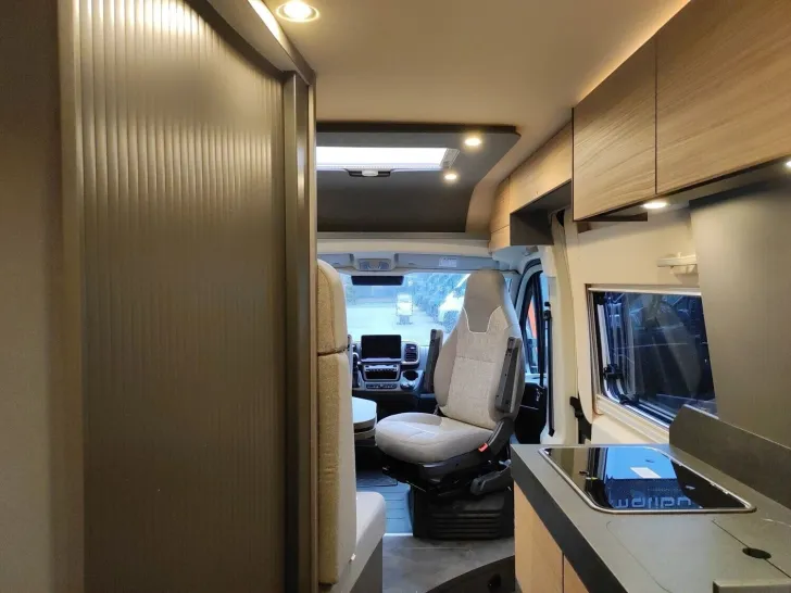 Fahrzeugbild Malibu Relax 640 LE R ambition Van First Class two Room #18