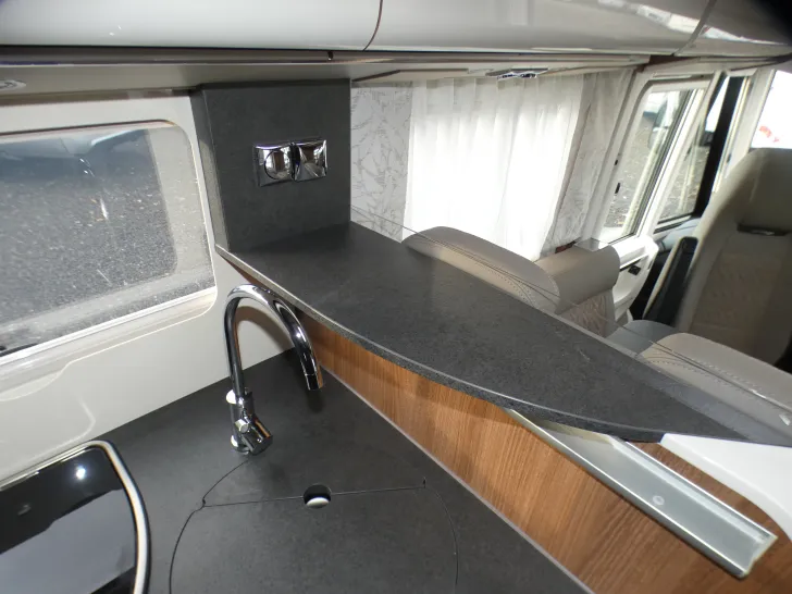 Fahrzeugbild Carthago C2-tourer I 145 RB-LE comfort 4.2t Modell 2026, Sat, Solar #16