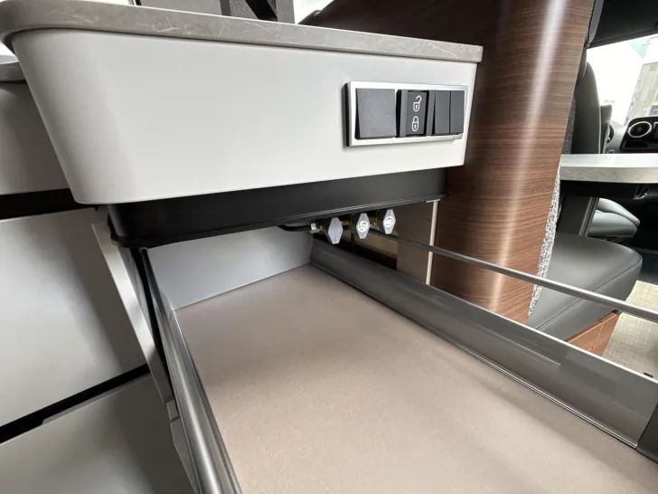 Fahrzeugbild Hymer B-Klasse MC T 680 Premium+Arktis+Winter+Style-Pa #16
