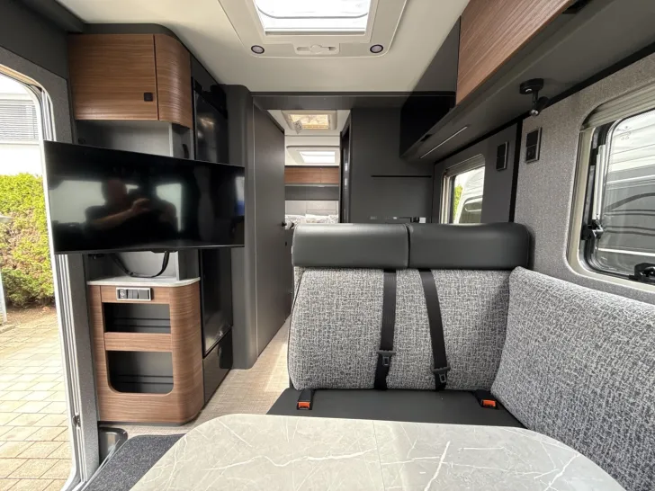 Fahrzeugbild Hymer B-Klasse MC T 680 Premium+Arktis+Winter+Style-Pa #10