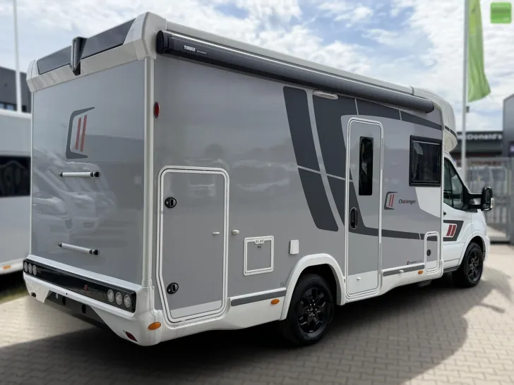 Fahrzeugbild Challenger Teilintegriert Graphite Edition 260 4100kg Drive #4