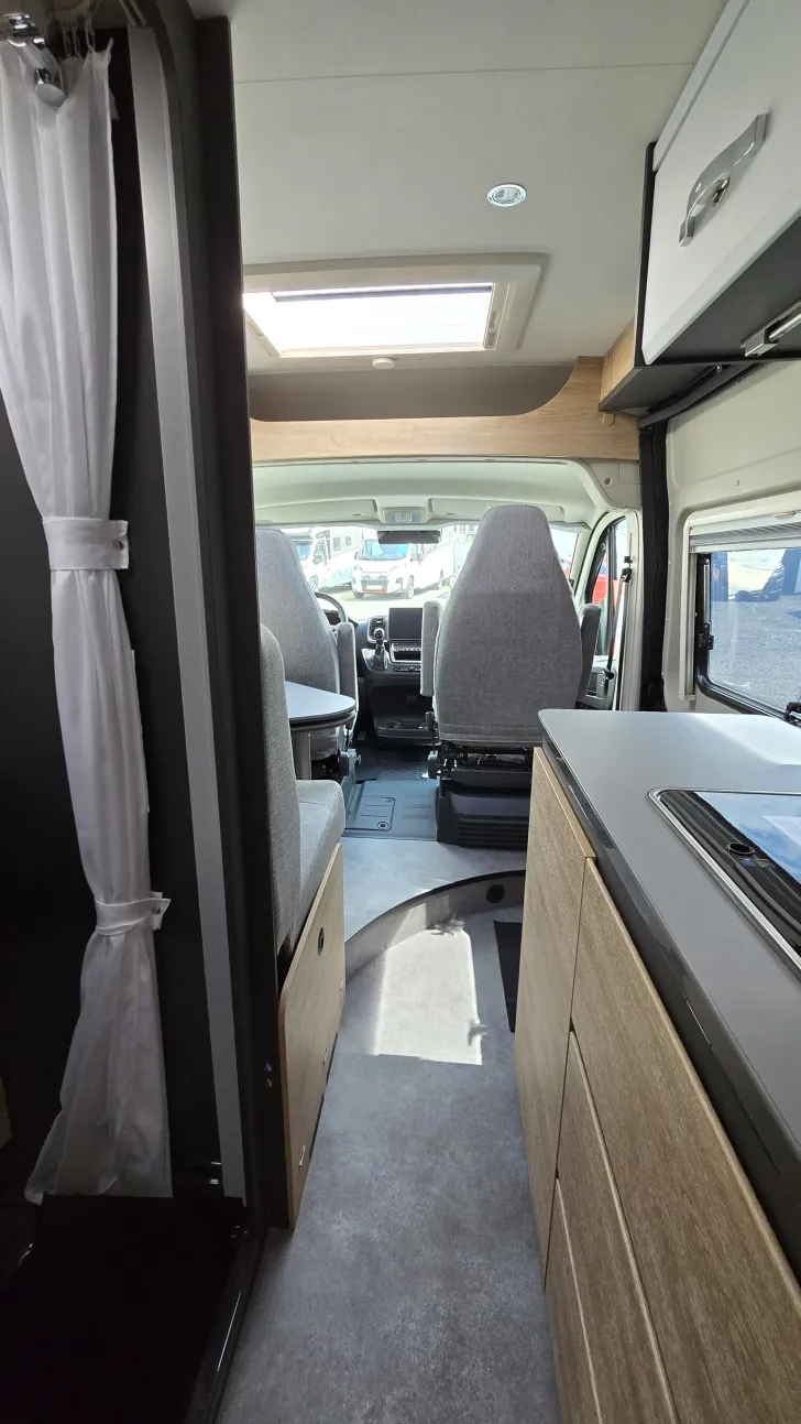 Fahrzeugbild Dethleffs Globetrail 600 DK *AUTOMATIK*180 PS*Navi*RFK* #11