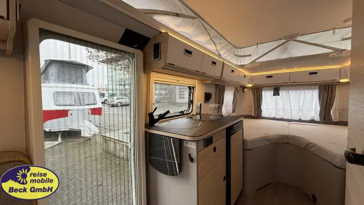 Fahrzeugbild Hymer Eriba Touring 542 Nugget Gold #11