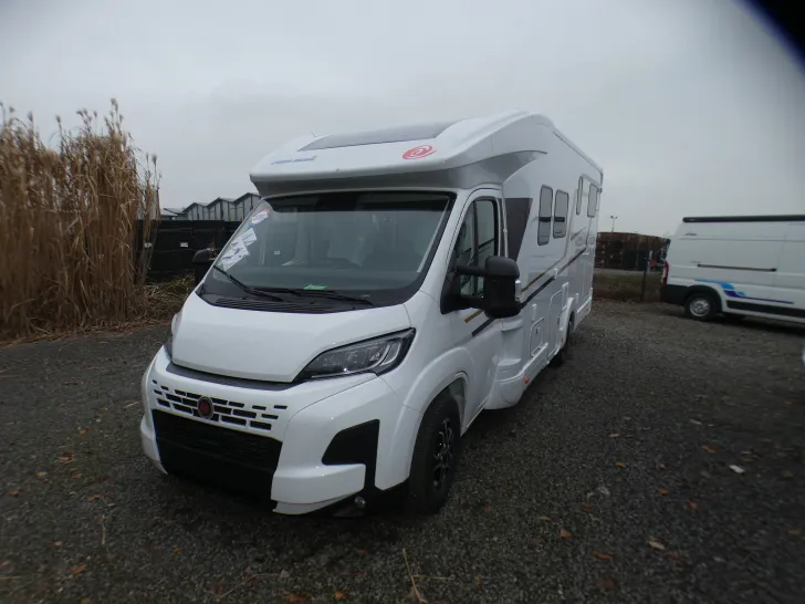 Fahrzeugbild Eura Mobil Profila T 720 EF #1