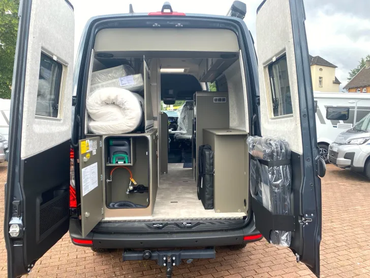 Fahrzeugbild Hymer Grand Canyon S CrossOver 600 !!! Top-Preis Garantie !!! #20
